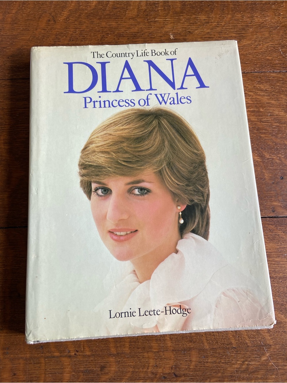 Diana Princess Of Wales Hardcover Coffee Table Pictures The Country Life Book
